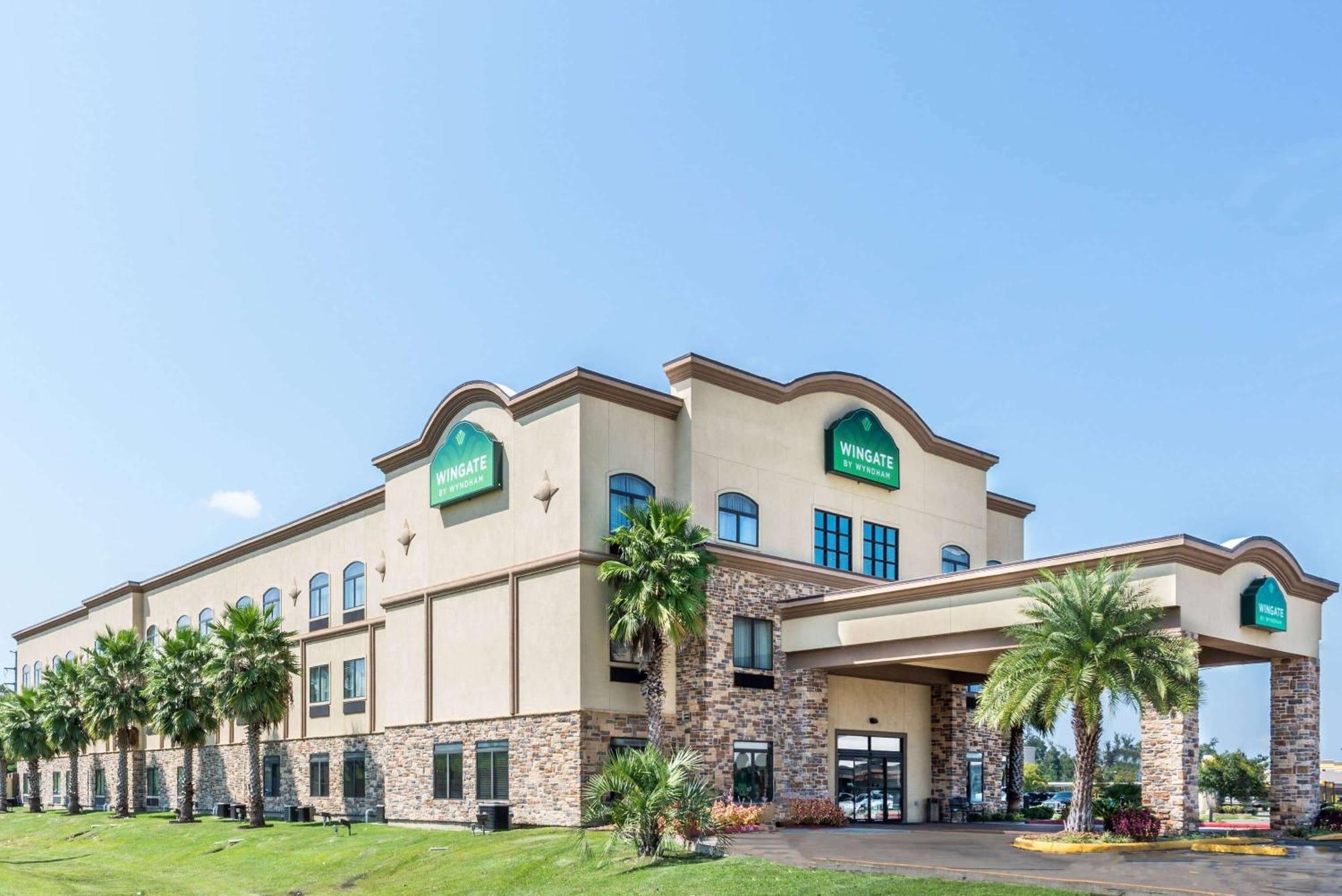 Wingate By Wyndham Lake Charles Casino Area Bagian luar foto